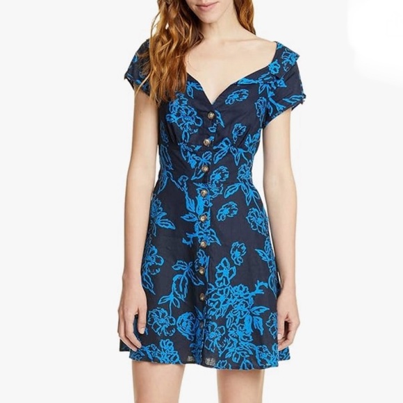 Free People Dresses & Skirts - Free People A Thing Called Love Mini Dress EUC